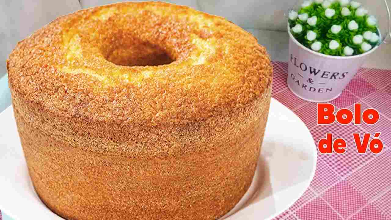 O Verdadeiro Bolo de Vó! Bolo Caseiro Super Fofo e Úmido! o Melhor para Acompanhar um Cafezinho!