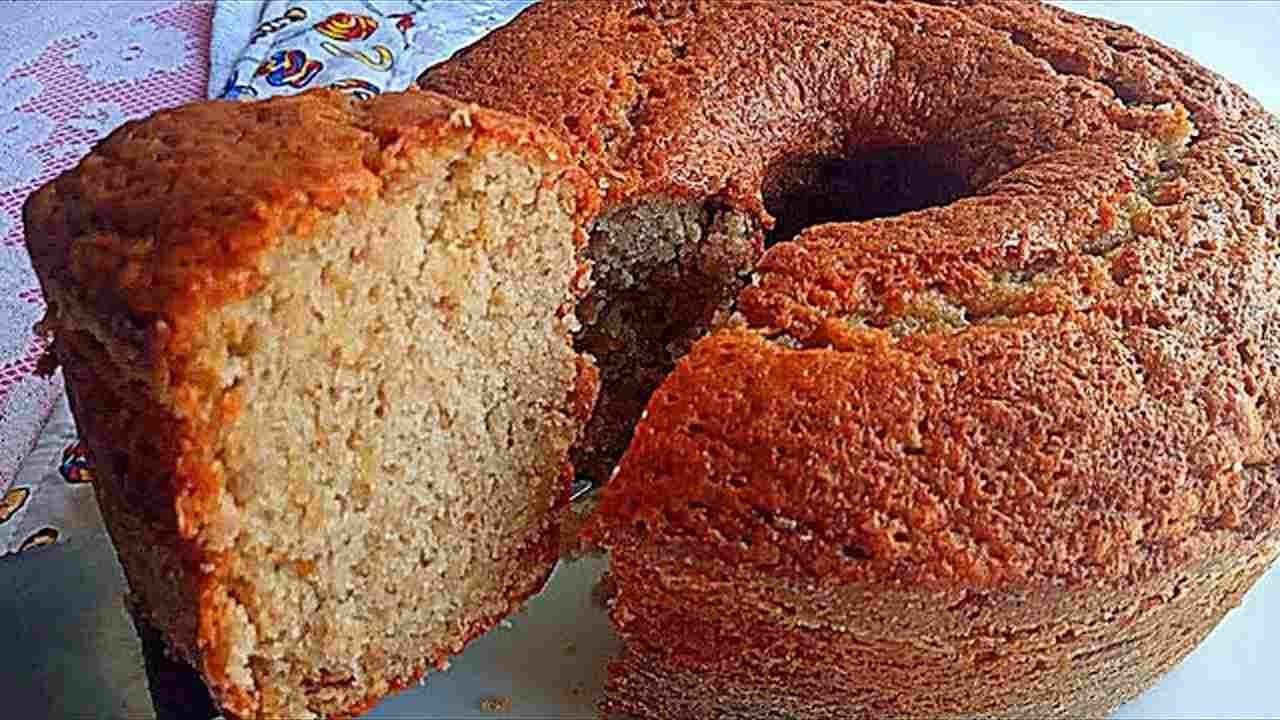 Bolo de Banana com Canela Simples e Fofinho - Fácil de Fazer