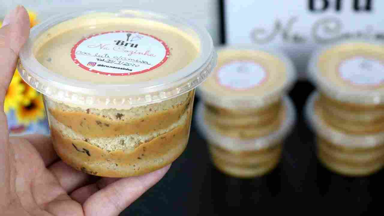 Bolo no Pote Doce de Leite com Ameixa - Faça e Venda Bru na Cozinha