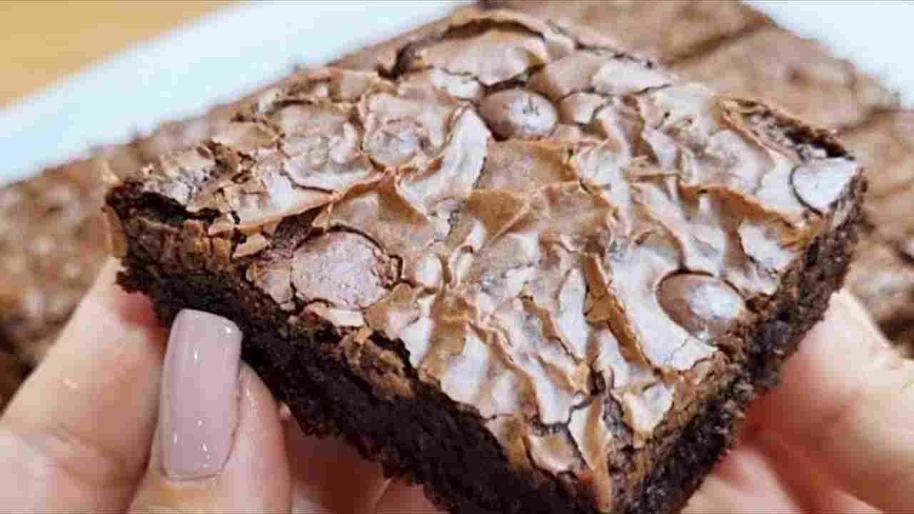 Brownie Super Molhadinho com Casquinha Crocante o Melhor do Mundo