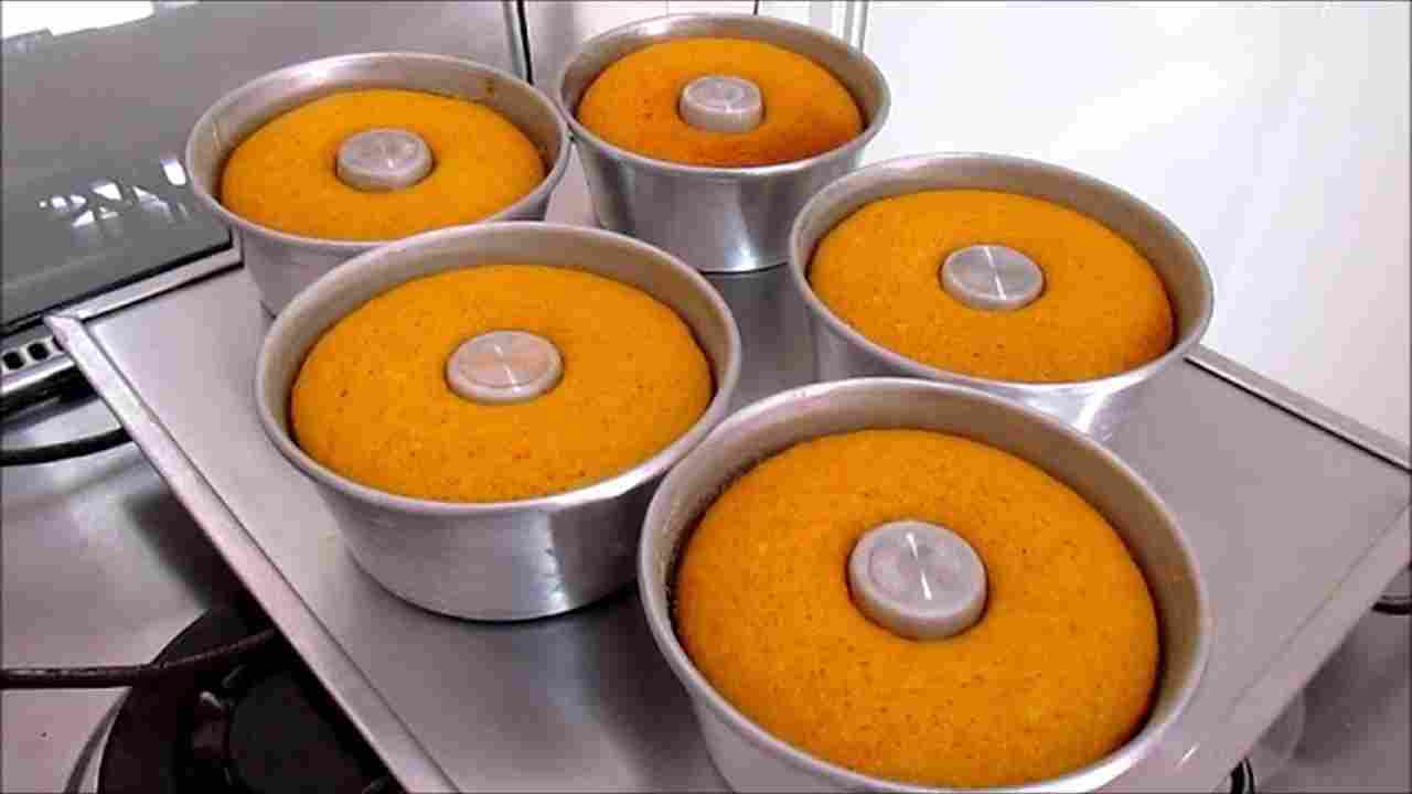 Caseirinhos de Cenoura/ Faça e Venda Bolos Fofinhos e Deciliosos/ Seu Bolo de Cenoura sem Solar/