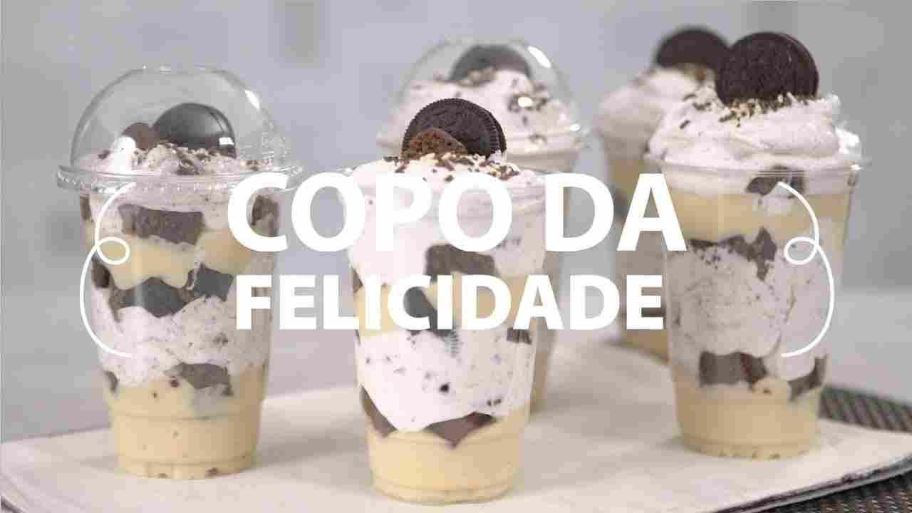 Copo da Felicidade de Oreo