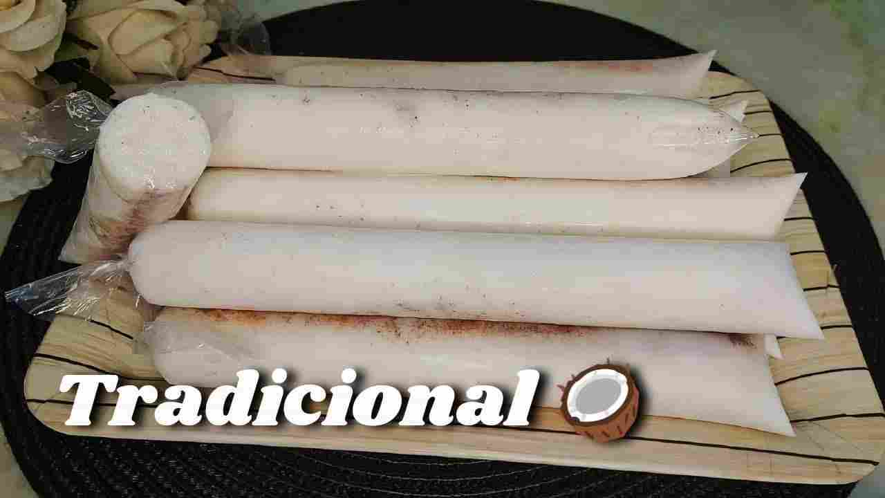 Geladinho de Coco Tradicional Sacolé, Chup Chup, ou Dim Dim