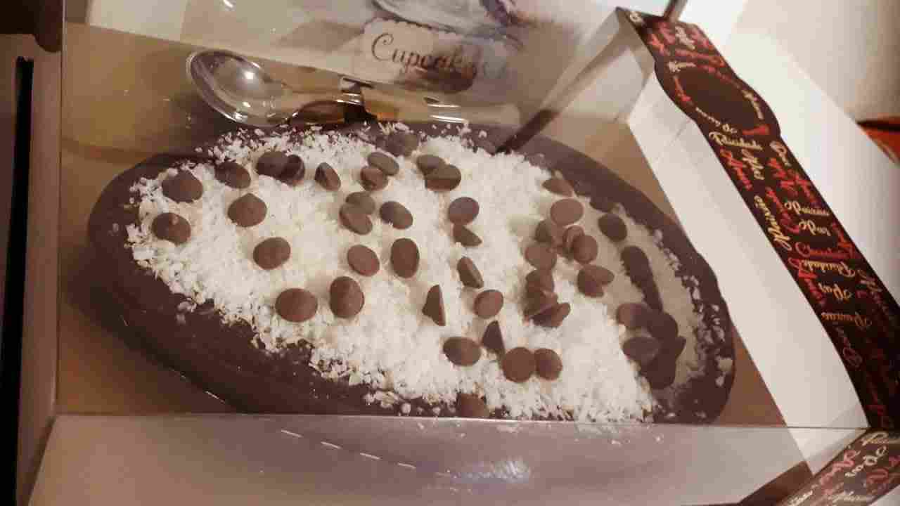 Ovo de Colher Mais Fácil do Mundo, Sabor Mousse de Chocolate com Coco