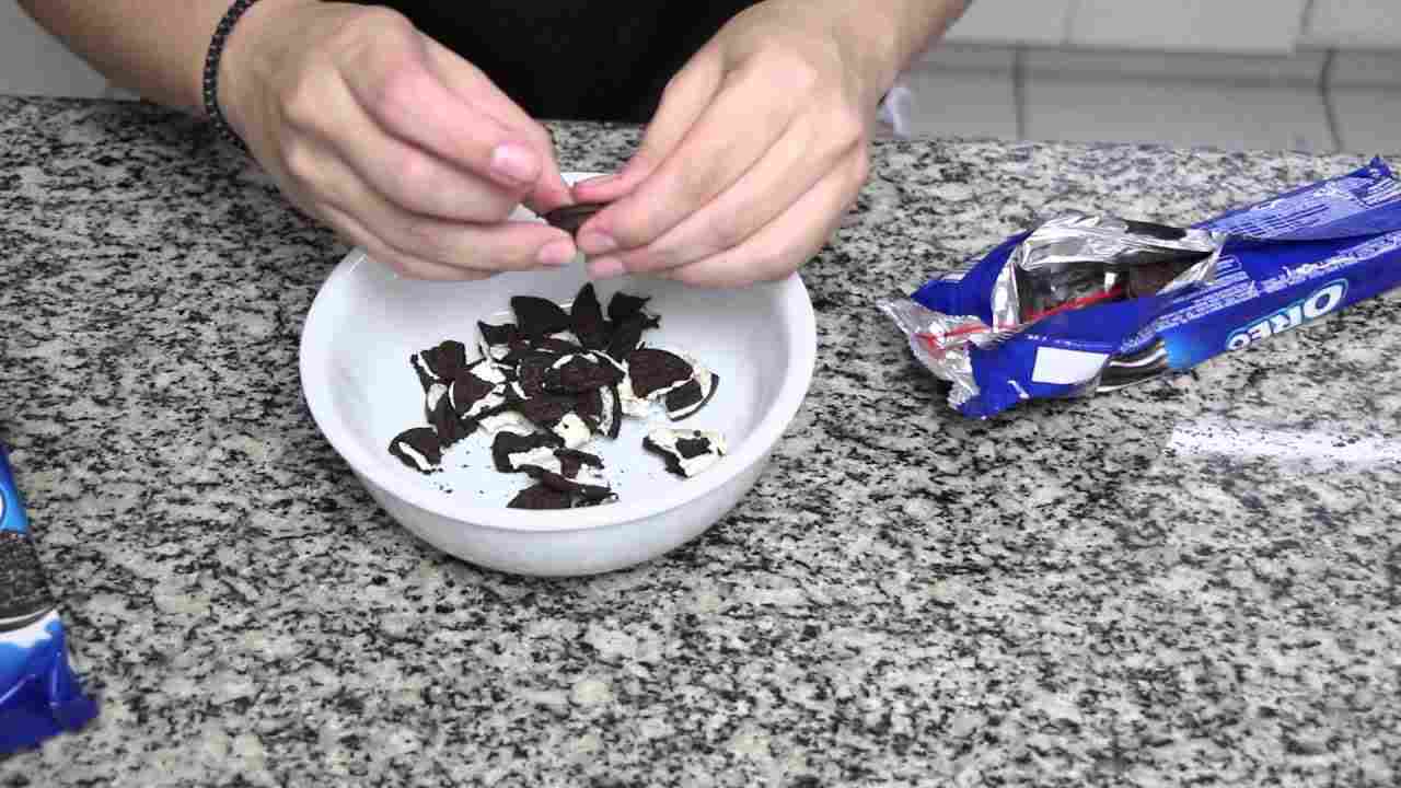 Ovo de Páscoa de Oreo