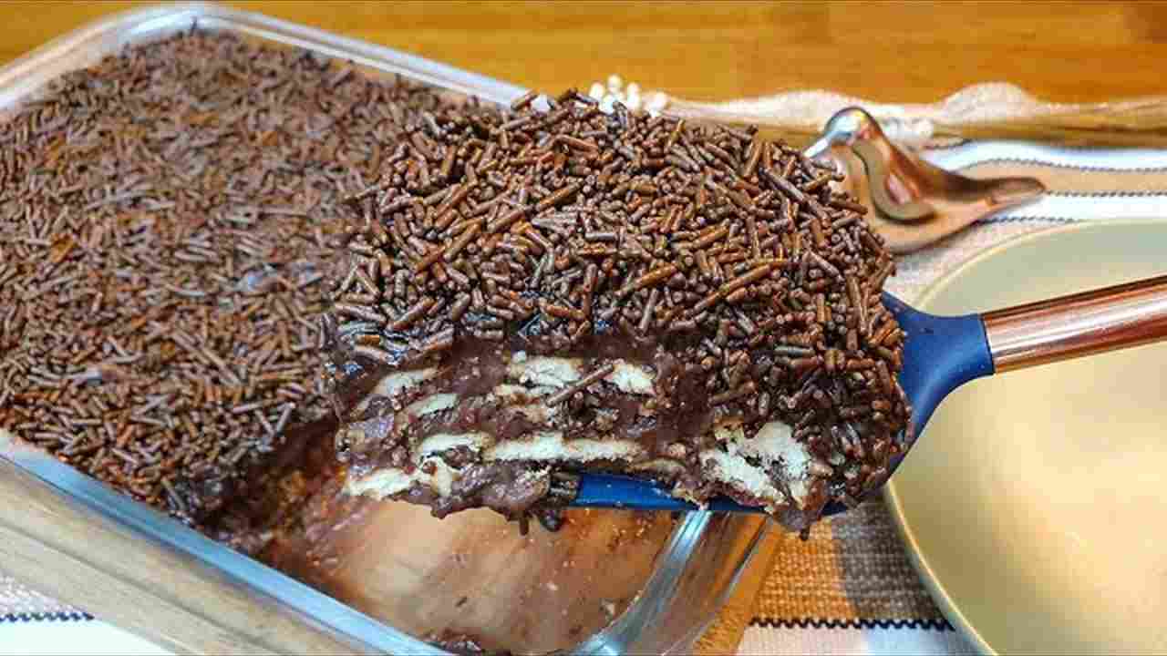 Pavê de Chocolate-nescau sem Leite Condensado - Econômico e Delicioso