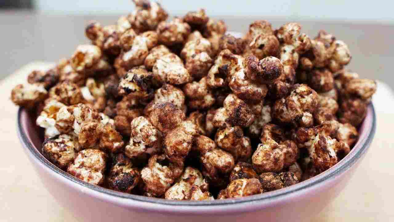 Pipoca de Nescau Super Crocante e Fácil! Você Não Vai Querer Parar de Comer! - Isamara Amâncio