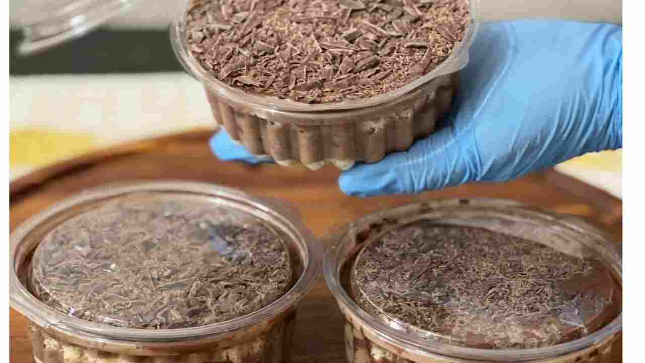 O Recheio Trufado de Chocolate Perfeito para Bolo no Pote - Faça Venda